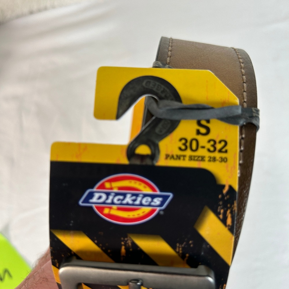 Dickies Small 30-32 Leather Work Belt Brown Industrial Strength Silver Buckle - Picture 6 of 6
